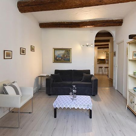 Great Flat In The Old Town Up To 4 Lejlighed Nice Eksteriør billede