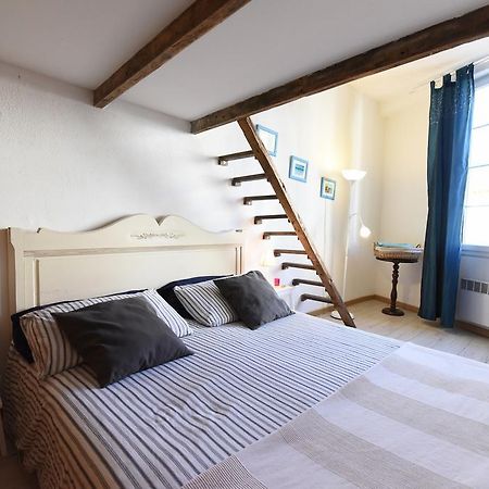 Great Flat In The Old Town Up To 4 Lejlighed Nice Eksteriør billede