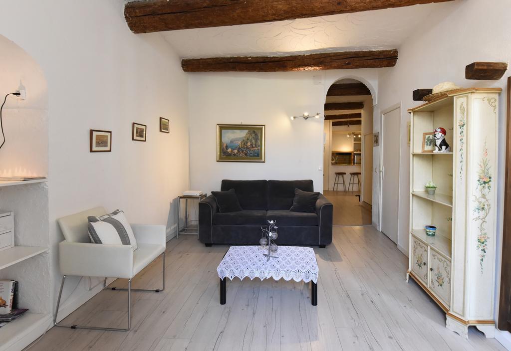 Great Flat In The Old Town Up To 4 Lejlighed Nice Eksteriør billede