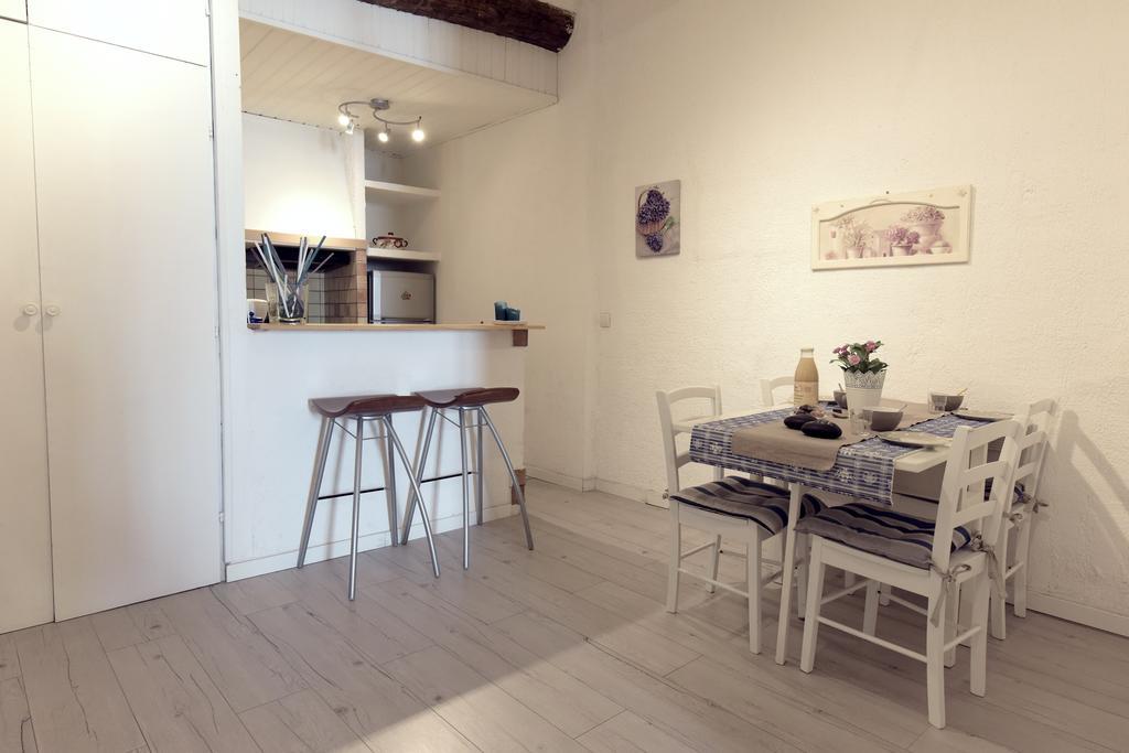 Great Flat In The Old Town Up To 4 Lejlighed Nice Eksteriør billede